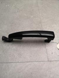 Poignee porte avant droit