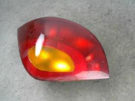 Fanale posteriore principale sinistro (luci)