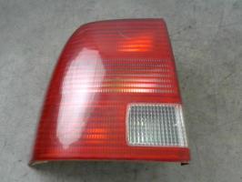 Fanale posteriore principale sinistro (luci)