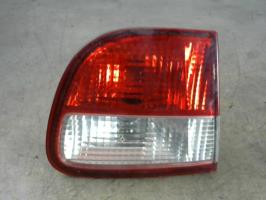 Fanale posteriore principale sinistro (luci)