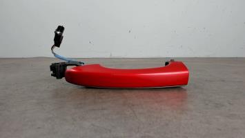 Poignee porte avant droit