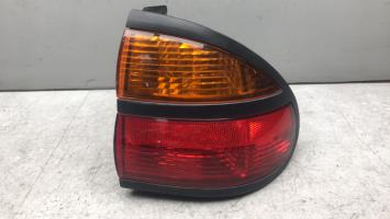 Fanale posteriore principale destro (luci)