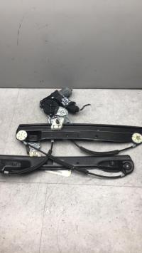 Leve vitre electrique avant droit