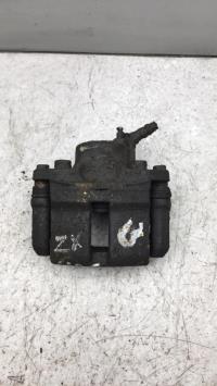Etrier avant gauche (freinage)