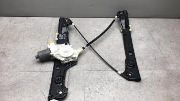 Leve vitre electrique avant droit
