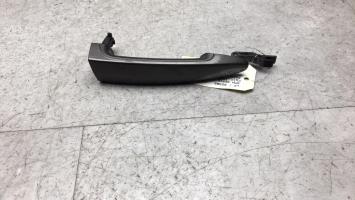 Tirador de puerta trasera derecha