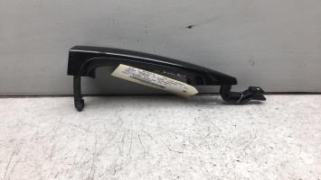 Poignee porte avant gauche