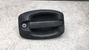 Poignee porte avant gauche