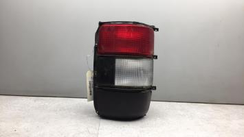 Fanale posteriore principale sinistro (luci)