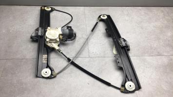 Leve vitre electrique avant droit