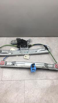 Leve vitre electrique avant droit