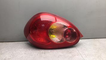 Fanale posteriore principale sinistro (luci)