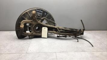 Fusee avant gauche