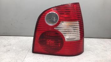 Fanale posteriore principale destro (luci)