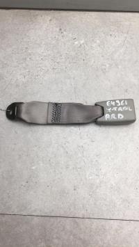 Attache ceinture arriere droit