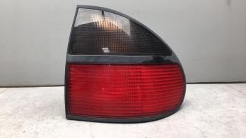 Fanale posteriore principale destro (luci)