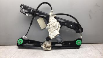 Elevalunas eléctrico delantero derecho