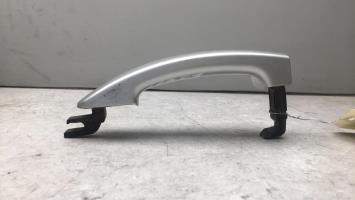 Poignee porte avant droit