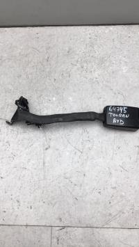 Attache ceinture avant droit