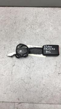 Attache ceinture avant gauche