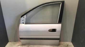 Porte avant gauche