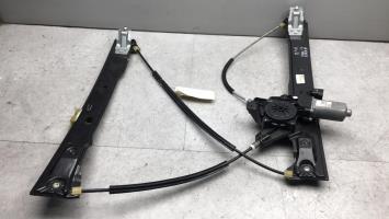 Leve vitre electrique avant droit