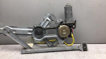 Leve vitre electrique avant droit
