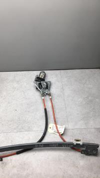 Elevalunas eléctrico delantero izquierdo