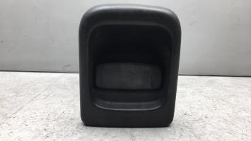 Poignee porte avant gauche