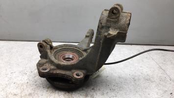 Fusee avant gauche