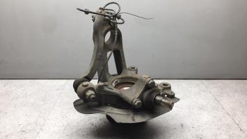 Fusee avant gauche