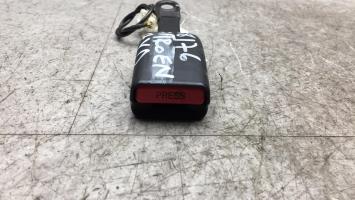 Aggancio cintura sicurezza anteriore destro