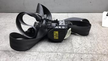 Ceinture arriere droit