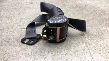 Cinturón de seguridad delantero derecho