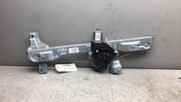 Elevalunas eléctrico delantero derecho