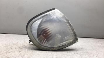 Gruppo ottico anteriore secondario destro (luci)(freccia)