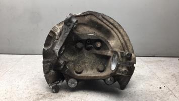 Fusee avant droit