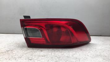 Fanale posteriore principale sinistro (luci)
