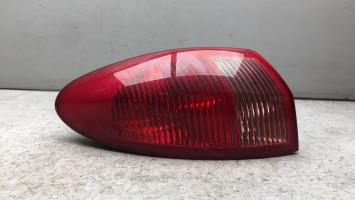 Fanale posteriore principale sinistro (luci)