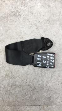 Attache ceinture arriere centrale
