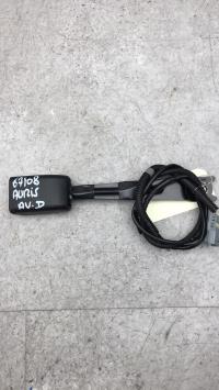 Attache ceinture avant droit