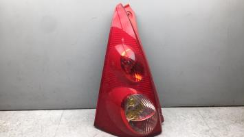 Fanale posteriore principale sinistro (luci)