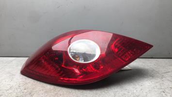 Fanale posteriore principale sinistro (luci)