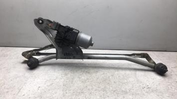Moteur essuie glace avant