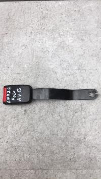 Attache ceinture avant gauche