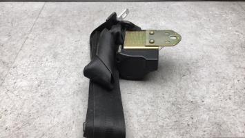 Ceinture avant droit