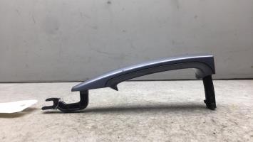 Poignee porte avant gauche