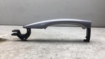 Poignee porte avant gauche