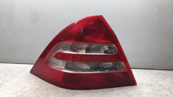 Fanale posteriore principale sinistro (luci)