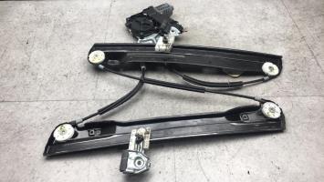 Leve vitre electrique avant droit